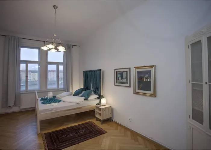 Spectacular Riverview * Prag